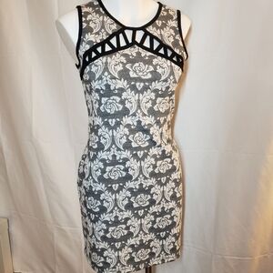 Black & white floral print bodycon